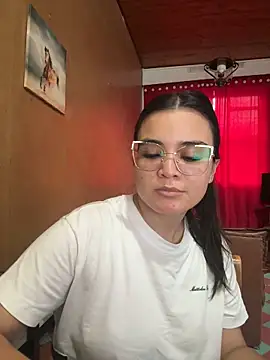 CamilaSofiia online show from April 2026 10:16:02 PM