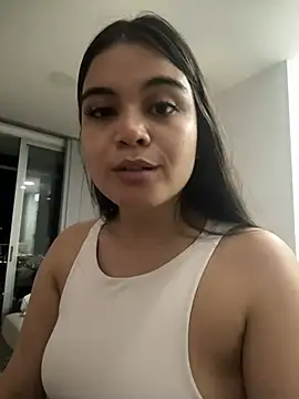 CamilaSofiia online show from June 2026 01:24:01 AM
