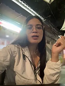 CamilaSofiia online show from June 2026 12:11:01 AM