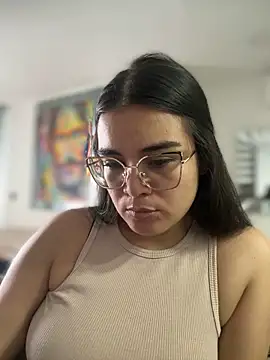 CamilaSofiia online show from June 2026 10:25:02 PM
