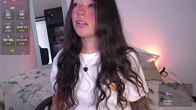 Snapshot of Lexie_Thompson10 chatting on September 2025 05:24:01 PM Lexie Thompson10 online show from September 2025 05:24:01 PM