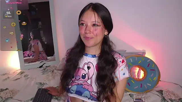 Snapshot of Lexie_Thompson10 chatting on September 2025 07:03:01 AM Lexie Thompson10 online show from September 2025 07:03:01 AM