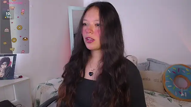 Snapshot of Lexie_Thompson10 chatting on September 2025 05:47:02 PM Lexie Thompson10 online show from September 2025 05:47:02 PM