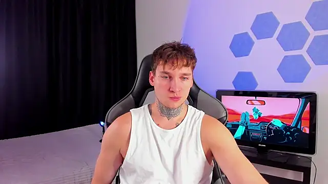 Chris Tyson online show from September 2025 10:32:02 PM