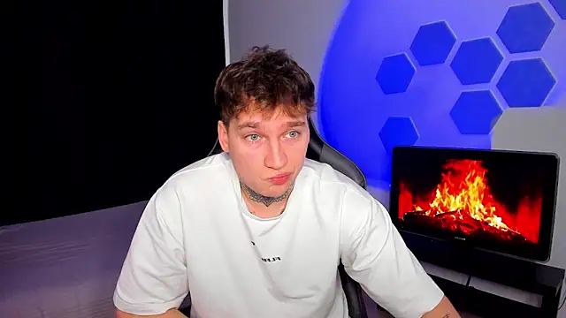 Chris Tyson online show from January 2026 07:47:02 AM