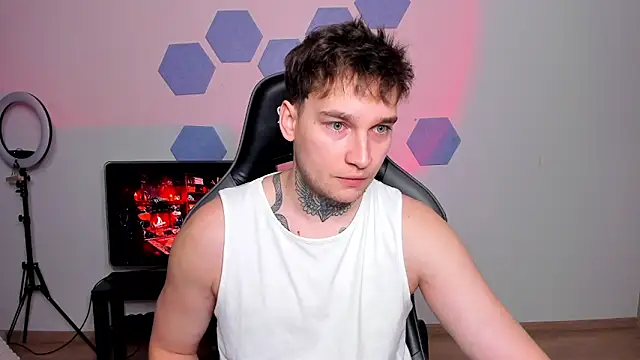 Chris Tyson online show from December 2025 09:36:02 AM