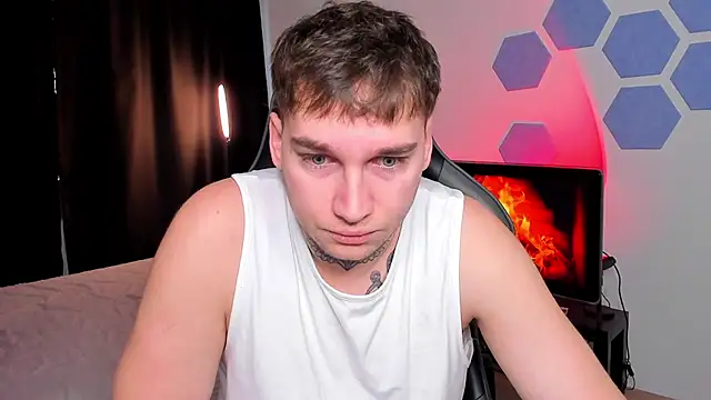 Snapshot of Chris_Tyson chatting on December 2025 06:23:01 AM Chris Tyson online show from December 2025 06:23:01 AM