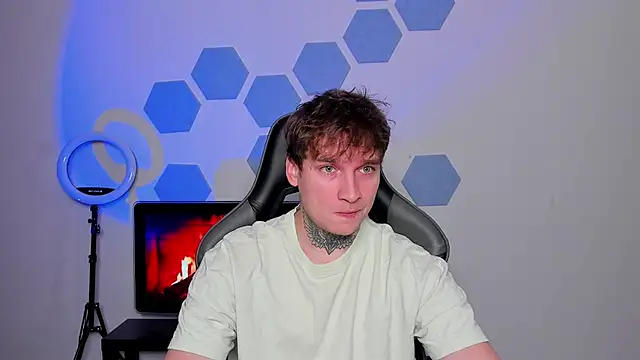 Snapshot of Chris_Tyson chatting on October 2025 01:13:01 AM Chris Tyson online show from October 2025 01:13:01 AM