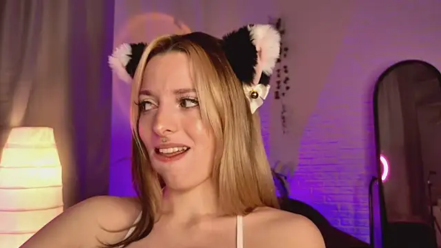 LoraaDoll online show from March 2025 02:17:01 PM