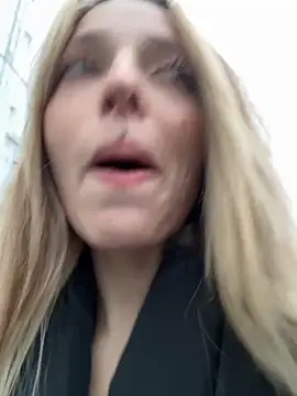 LoraaDoll online show from October 2025 02:39:01 PM