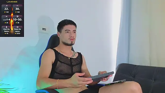 EdwardRoss  online show from February 2026 08:51:01 PM