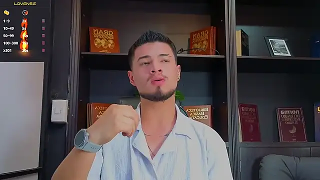 Snapshot of EdwardRoss_ chatting on September 2025 08:26:01 PM EdwardRoss online show from September 2025 08:26:01 PM