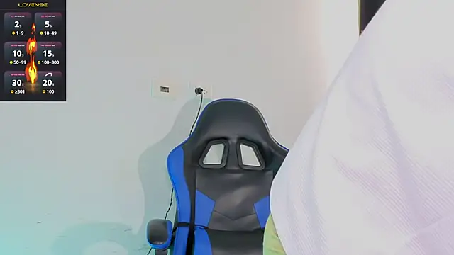 EdwardRoss  online show from January 2026 07:41:02 PM