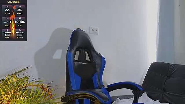 EdwardRoss  online show from March 2026 08:21:01 PM