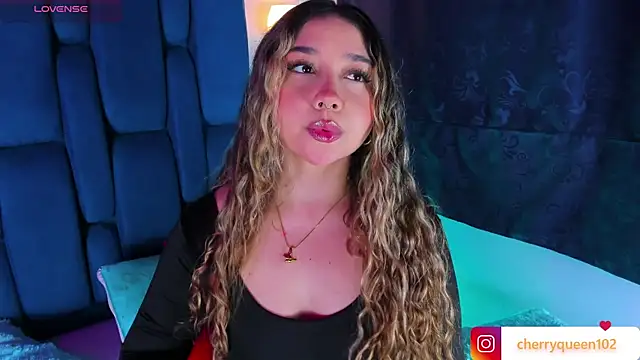 Snapshot of Cherryyquen chatting on November 2025 08:14:01 PM Cherryyquen online show from November 2025 08:14:01 PM