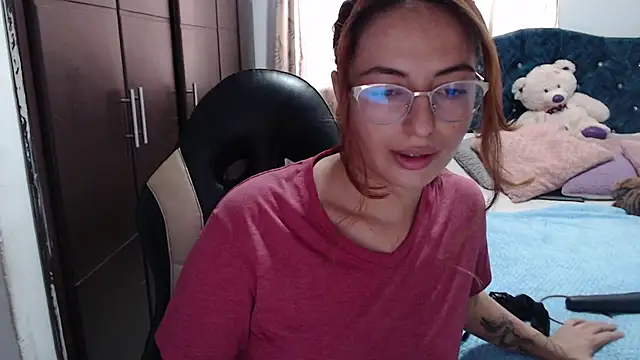 Kate lorens9 online show from November 2025 02:06:01 PM