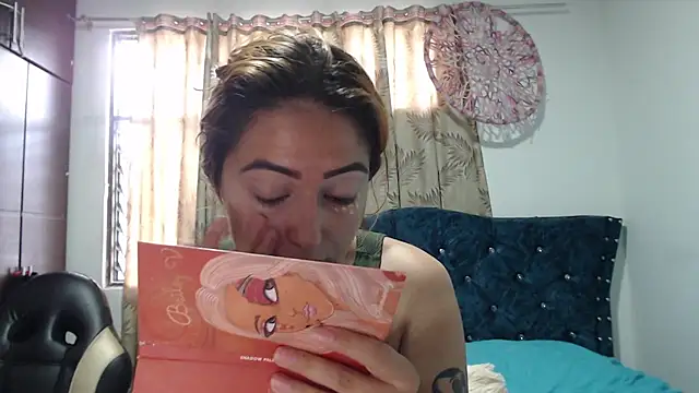 Kate lorens9 online show from November 2025 12:44:02 PM