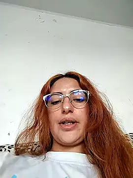 Snapshot of Kate_lorens9 chatting on September 2025 02:44:02 PM Kate lorens9 online show from September 2025 02:44:02 PM