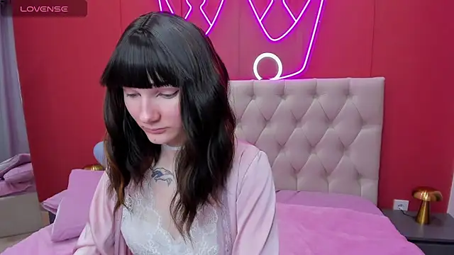 Lili flowerr online show from February 2025 01:37:01 PM