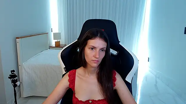 upssnowy online show from March 2026 06:09:01 PM