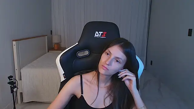 upssnowy online show from April 2026 12:05:01 AM