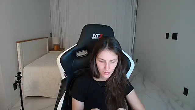 upssnowy online show from June 2026 11:54:01 PM