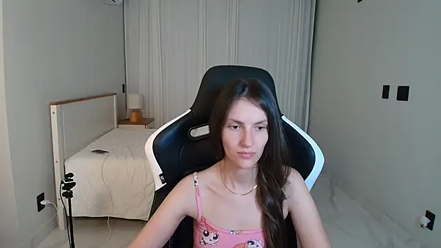upssnowy online show from July 2026 02:13:02 AM