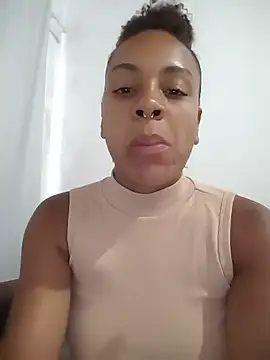 Julia Pretinha online show from January 2026 01:29:01 PM