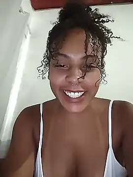 Julia Pretinha online show from January 2026 01:29:01 PM