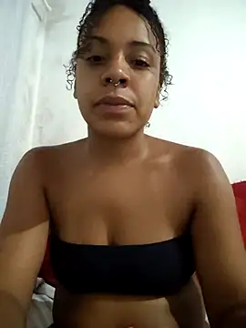 Julia Pretinha online show from February 2026 02:30:01 AM