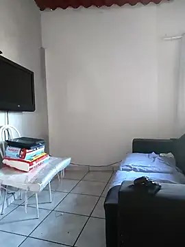 Julia Pretinha online show from December 2024 12:41:02 PM