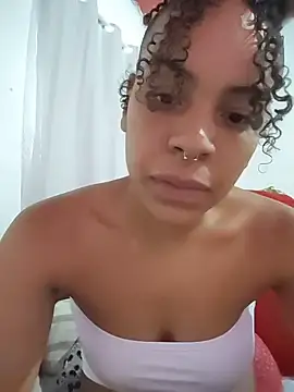 Julia Pretinha online show from November 2025 02:21:02 PM