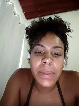 Julia Pretinha online show from February 2026 02:28:01 PM