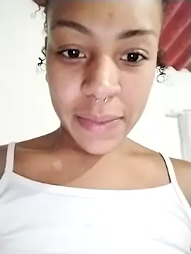 Julia Pretinha online show from December 2024 12:28:02 PM