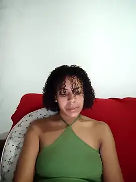 Julia Pretinha online show from May 2026 12:38:02 AM
