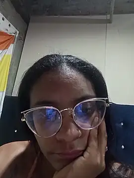 ZoeSmitth online show from November 2025 05:52:01 AM