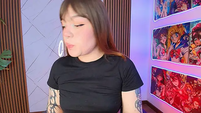 Fluffy Bubble21 online show from May 2026 04:27:02 AM