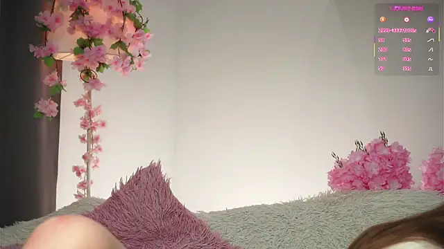 AmiLewis online show from December 2025 01:12:01 AM