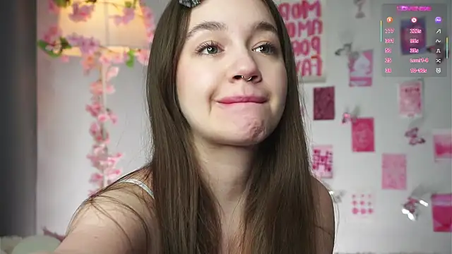 AmiLewis online show from February 2026 01:05:02 AM