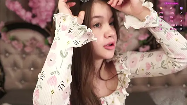 AmiLewis online show from March 2026 01:08:02 AM