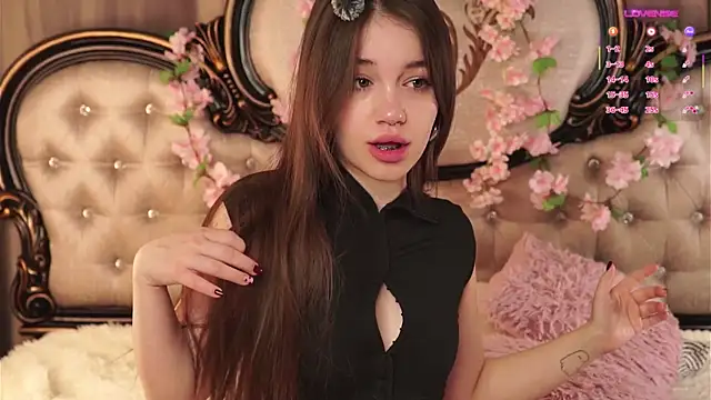 AmiLewis online show from April 2026 01:12:02 AM