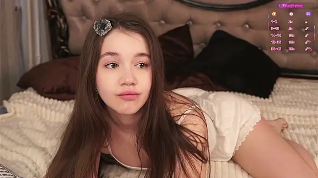 AmiLewis online show from March 2026 01:13:02 AM