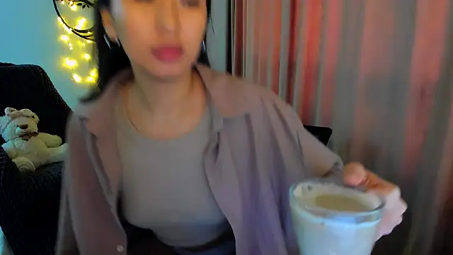 worldofkim online show from February 2026 09:50:02 AM