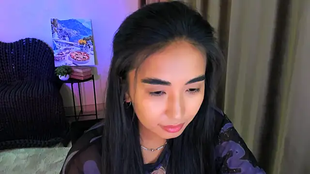 worldofkim online show from March 2025 06:00:01 PM