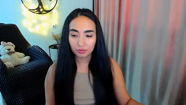 worldofkim online show from February 2026 10:44:02 AM