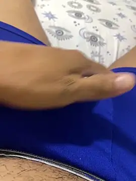 atreus35 online show from April 2026 04:04:01 AM