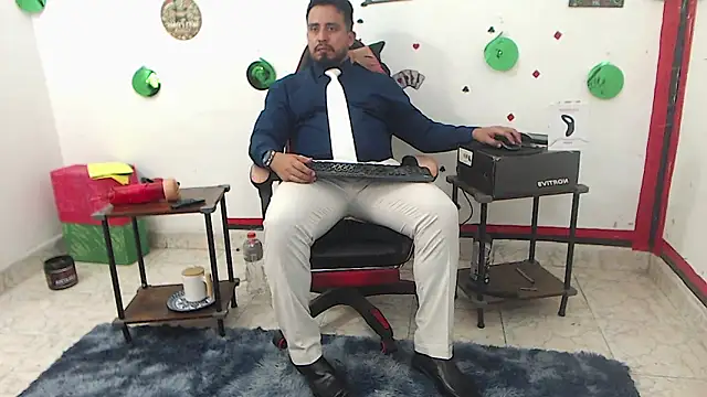 KalethBigDick online show from May 2026 10:13:02 PM