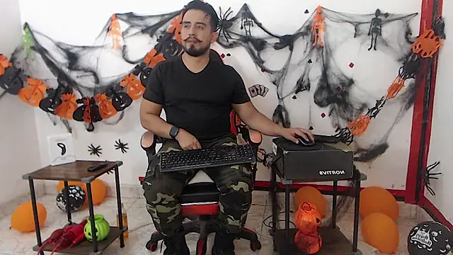 KalethBigDick online show from November 2025 12:48:02 AM