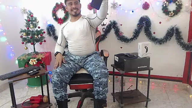 KalethBigDick online show from December 2025 11:40:02 PM