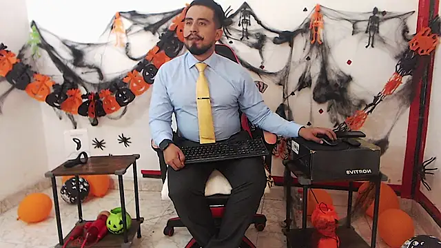 KalethBigDick online show from October 2025 04:44:02 AM